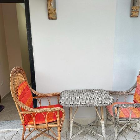 Sunset Sea View - Beachfront Balcony - Ac - Wifi Durres Exterior photo