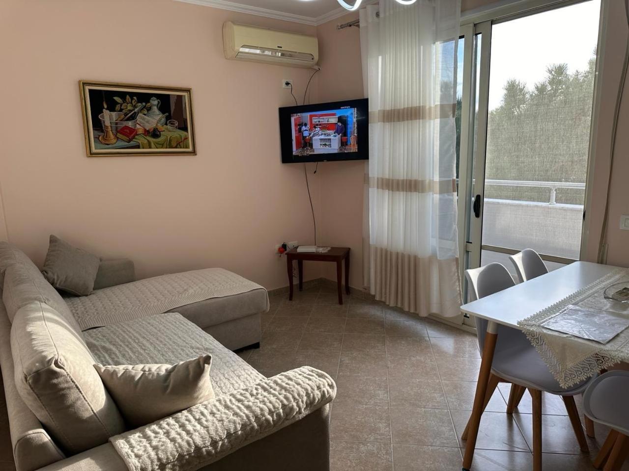 Sunset Sea View - Beachfront Balcony - Ac - Wifi Durres Exterior photo